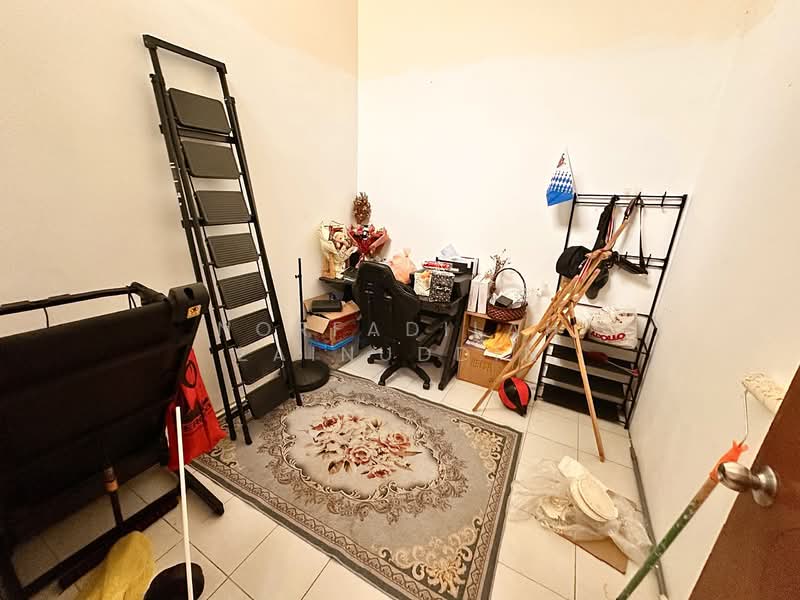 Rumah Teres 1 Tingkat untuk Dijual di Seksyen 30 (Shah Alam) - NORFADILAH ZAINUDDIN - Study - PropertyGuru.com.my