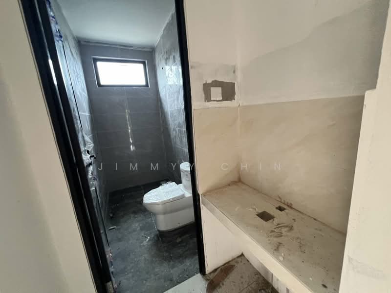 Rumah Berkembar untuk Dijual di Kuching (Sarawak) - Jimmyy Chin - Bathroom - PropertyGuru.com.my