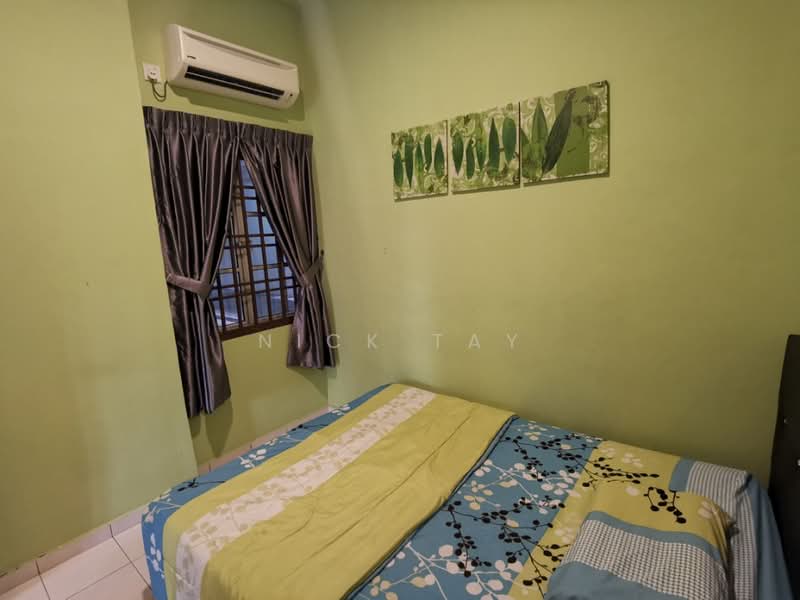 Pangsapuri untuk Dijual di Impian Senibong Apartment - Nick Tay - Bedroom - PropertyGuru.com.my