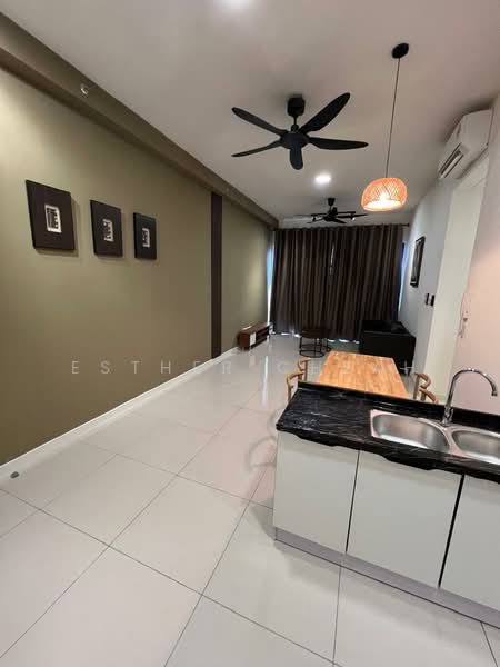 Servis Apartment untuk Dijual di Sunway Avila Residences - Esther Cheah - Living Room - PropertyGuru.com.my