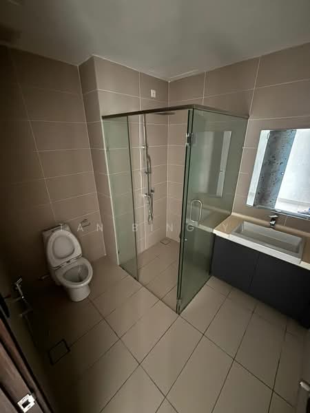 Servis Apartment untuk Dijual di Green Haven - Tan Bing Yi - Bathroom - PropertyGuru.com.my