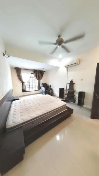 1-storey Terraced House for Sale in Pekan Nanas (Johor) - Albert Liew - Bedroom - PropertyGuru.com.my