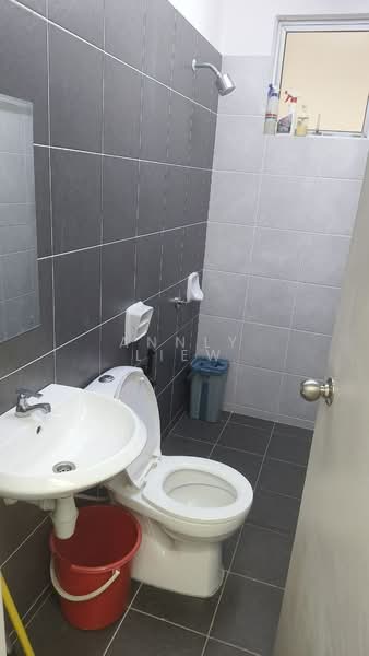 Service Residence for Rent at Residensi Taman Pelangi Indah - Annly Liew - Bathroom - PropertyGuru.com.my