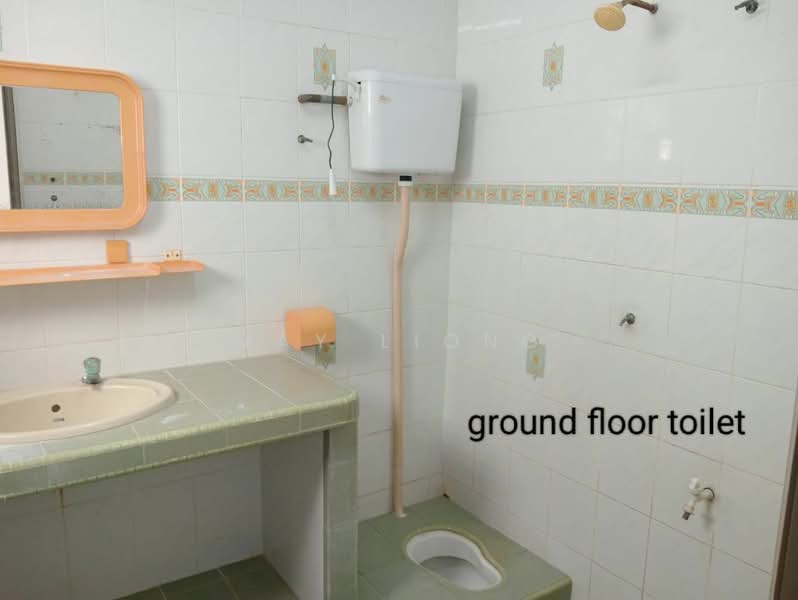 Rumah Teres 2 Tingkat untuk Dijual di Batu Caves (Selangor) - May Liong - Bathroom - PropertyGuru.com.my