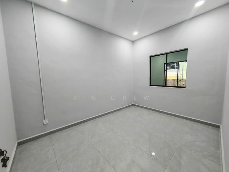 1-storey Terraced House for Sale in Taman Perling (Perling) - Jin Chew - Interior - PropertyGuru.com.my