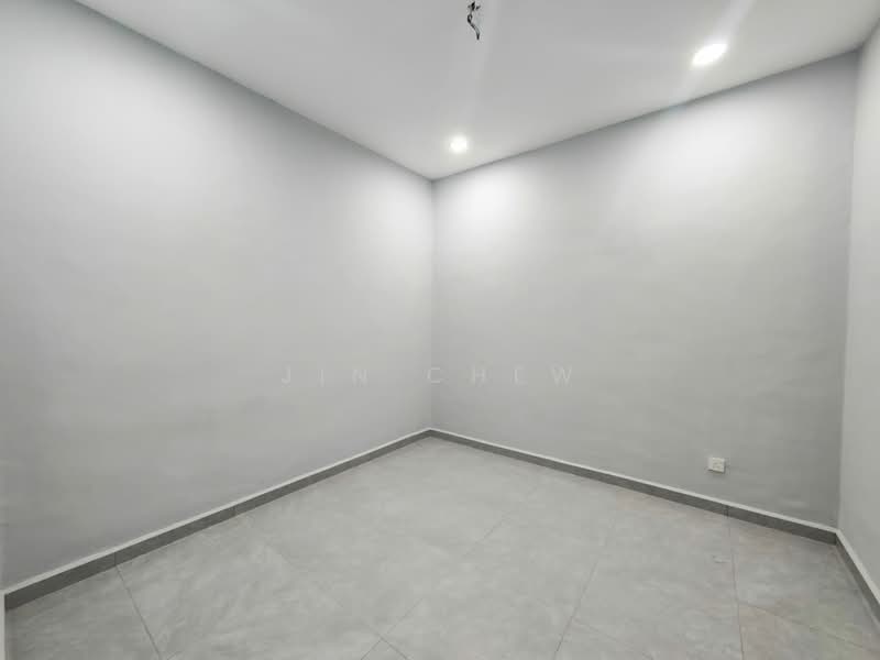 1-storey Terraced House for Sale in Taman Perling (Perling) - Jin Chew - Interior - PropertyGuru.com.my