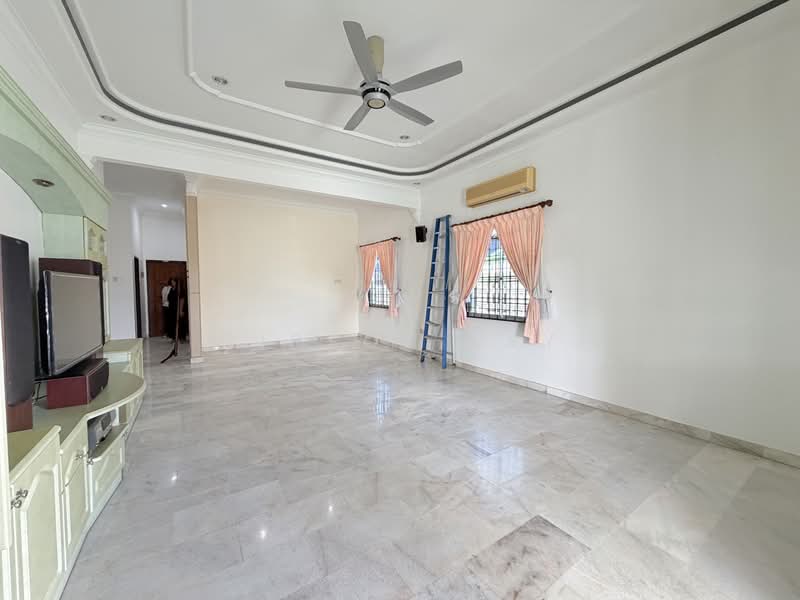 Rumah Berkembar untuk Dijual di Taman Delima (Kluang) - Gipson Lay - PropertyGuru.com.my
