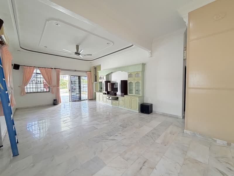 Rumah Berkembar untuk Dijual di Taman Delima (Kluang) - Gipson Lay - PropertyGuru.com.my