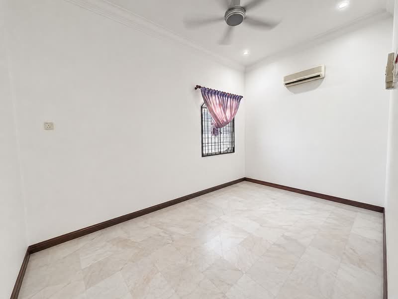 Rumah Berkembar untuk Dijual di Taman Delima (Kluang) - Gipson Lay - PropertyGuru.com.my