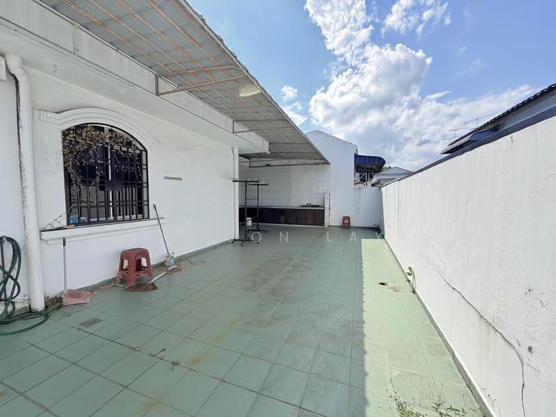 Rumah Berkembar untuk Dijual di Taman Delima (Kluang) - Gipson Lay - PropertyGuru.com.my