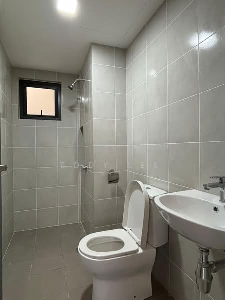 Servis Apartment untuk Disewa di M Arisa - Eddy Lee - Bathroom - PropertyGuru.com.my
