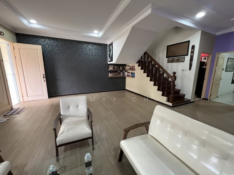 2-storey Terraced House for Sale in Taman Uni Garden (Samarahan) - Jimmyy Chin - Living Room - PropertyGuru.com.my
