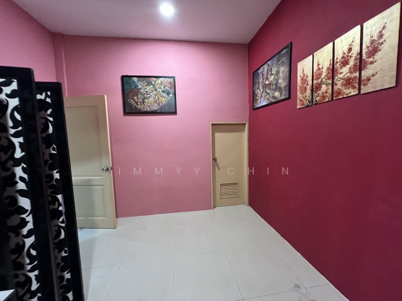 2-storey Terraced House for Sale in Taman Uni Garden (Samarahan) - Jimmyy Chin - PropertyGuru.com.my