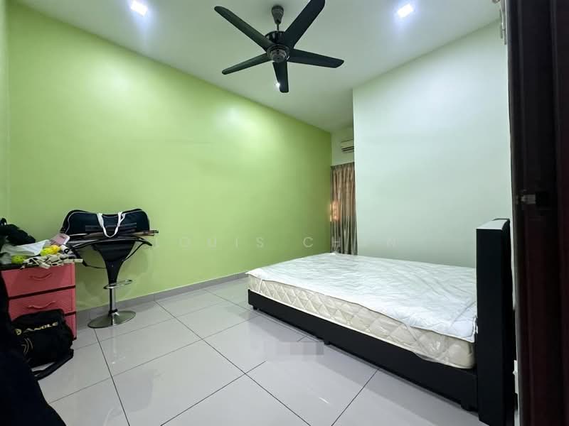 Rumah Teres 2 Tingkat untuk Dijual di Taman Sentosa Perdana (Klang) - Louis Chan - Bedroom - PropertyGuru.com.my