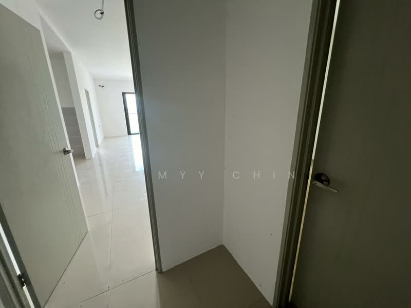Service Residence for Sale at Gem Suites - Jimmyy Chin - PropertyGuru.com.my
