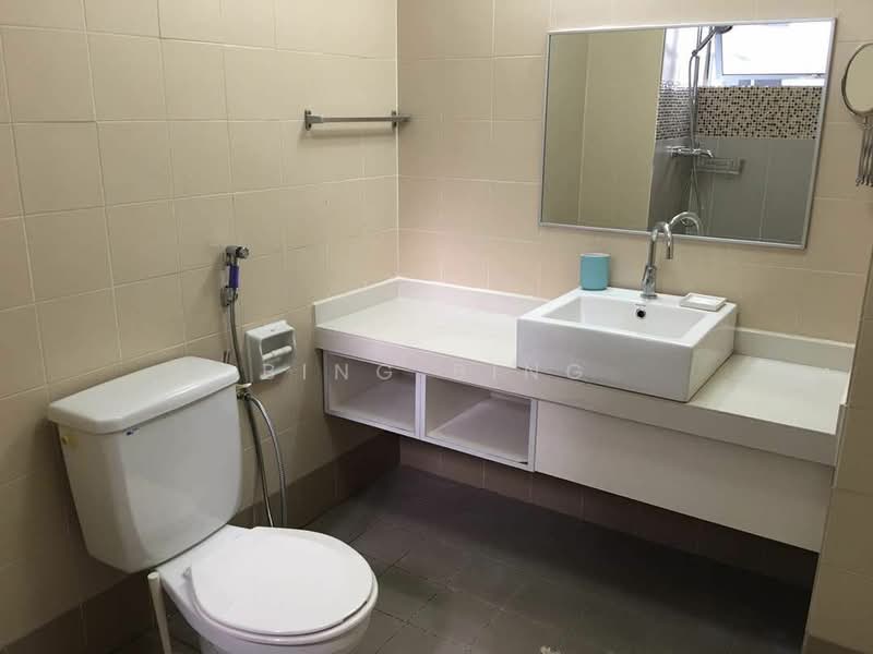 Condominium for Sale at Menara Bukit Ceylon - Bing Bing - Bathroom - PropertyGuru.com.my