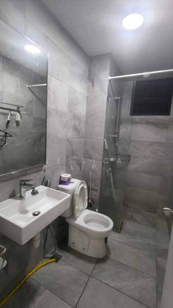 Servis Apartment untuk Disewa di Equine Residence - Jessica Lip - Bathroom - PropertyGuru.com.my