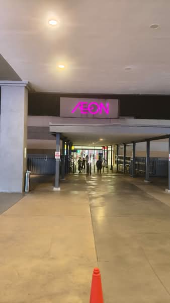 Servis Apartment untuk Disewa di Equine Residence - Jessica Lip - Covered Walk way - PropertyGuru.com.my
