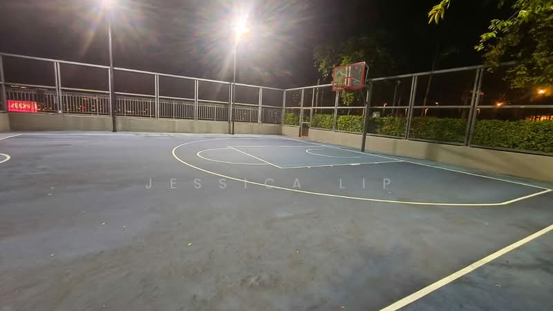 Servis Apartment untuk Disewa di Equine Residence - Jessica Lip - Basket Ball Field - PropertyGuru.com.my