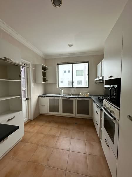 Condominium for Rent at The Peak Condominium - Ng Chiew Yok - PropertyGuru.com.my