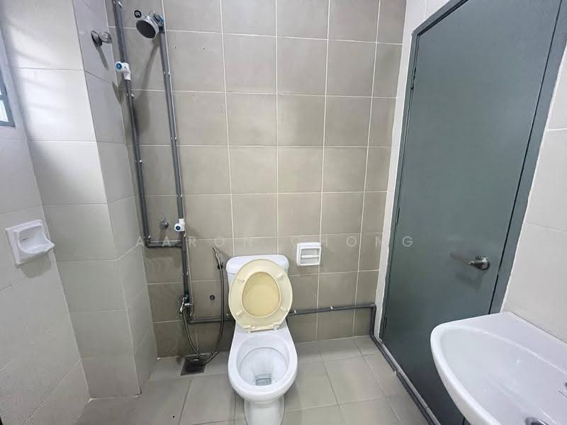 Rumah Teres 2-Tingkat untuk Dijual di Bandar Puteri Puchong (Puchong) - Aaron Chong - Bathroom - PropertyGuru.com.my