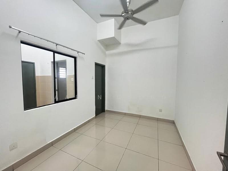 Rumah Teres 2-Tingkat untuk Dijual di Bandar Puteri Puchong (Puchong) - Aaron Chong - Interior - PropertyGuru.com.my