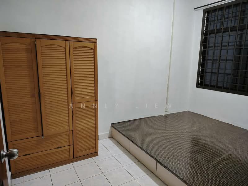 Rumah Teres 1 Tingkat untuk Disewa di Perling (Johor) - Annly Liew - Bedroom - PropertyGuru.com.my