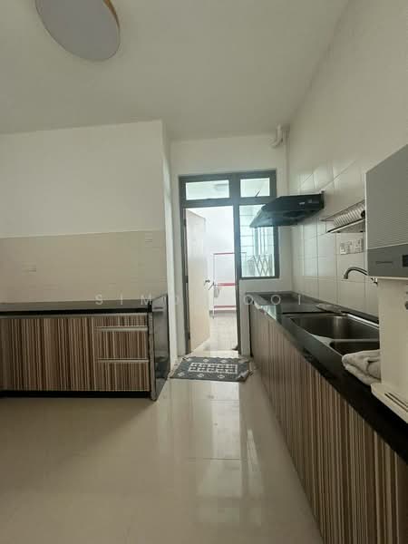 Kondominium untuk Dijual di Arena Residence - Simon Ooi - Kitchen - PropertyGuru.com.my
