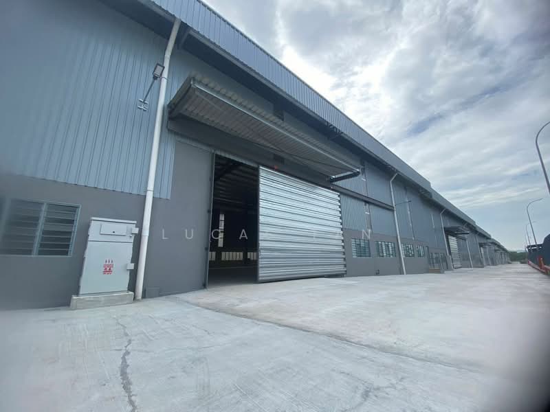 Kilang untuk Disewa di Sungai Buloh (Selangor) - Lucas Tan - Exterior - PropertyGuru.com.my