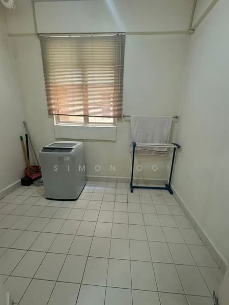 Kondominium untuk Dijual di Gold Coast Resort Condominium - Simon Ooi - Interior - PropertyGuru.com.my