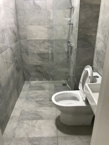 Servis Apartment untuk Disewa di Equine Residence - Eddy Lee - Bathroom - PropertyGuru.com.my