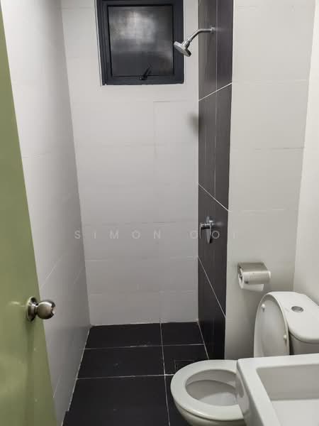 Kondominium untuk Dijual di Skyview Residence - Simon Ooi - Bathroom - PropertyGuru.com.my