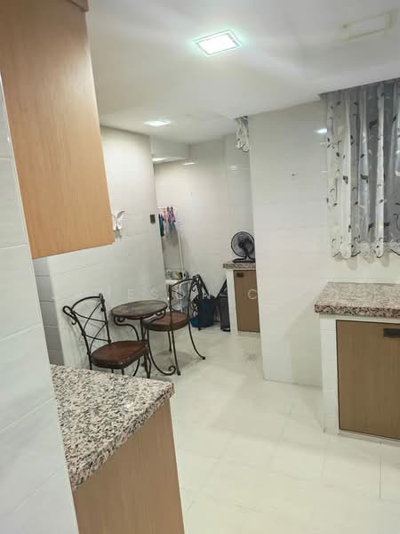 Condominium for Sale at Petrie Condominium - Jameson Choo - Kitchen - PropertyGuru.com.my