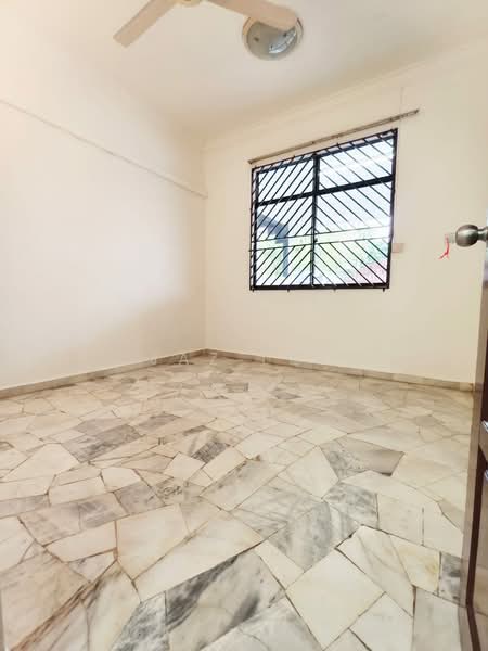 1-storey Terraced House for Sale in Taman Skudai Baru (Skudai) - Jaz Lee - PropertyGuru.com.my