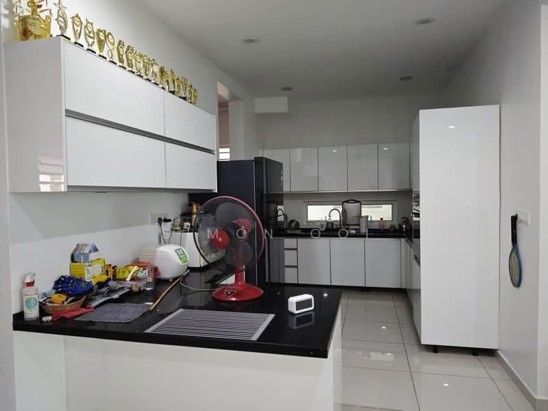 Condominium for Sale at Fiera Vista - Simon Ooi - Kitchen - PropertyGuru.com.my