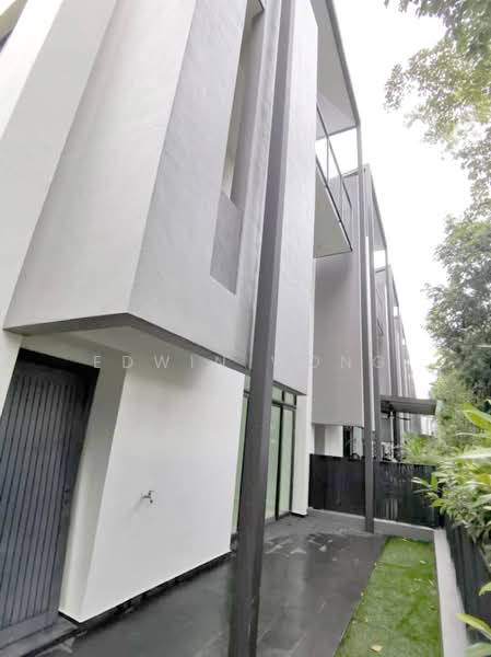 Rumah Teres 3 Tingkat untuk Disewa di Desa Parkcity (Kuala Lumpur) - Edwin Wong - PropertyGuru.com.my