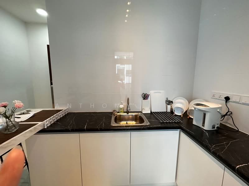 Kondominium untuk Disewa di Queens Residences Q1 @ Queens Waterfront - Anthony Yeoh - PropertyGuru.com.my