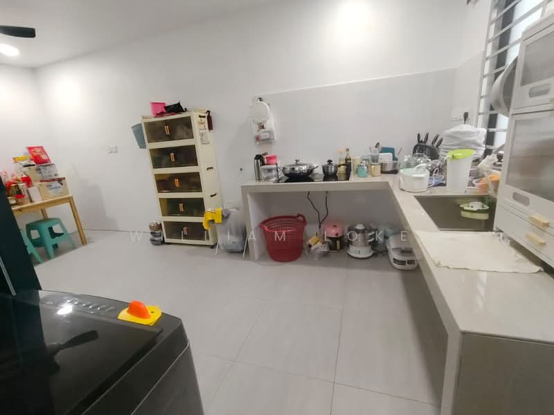 Rumah Teres 2 Tingkat untuk Dijual di Mutiara Rini (Skudai) - William Loke - Kitchen - PropertyGuru.com.my