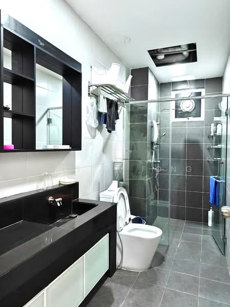 Servis Apartment untuk Disewa di BSP 21 - Quester Fong - Bathroom - PropertyGuru.com.my