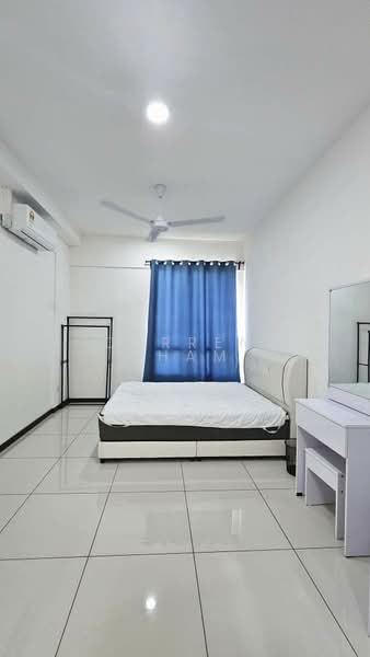 Servis Apartment untuk Disewa di Luminari - Darren Cham - Bedroom - PropertyGuru.com.my