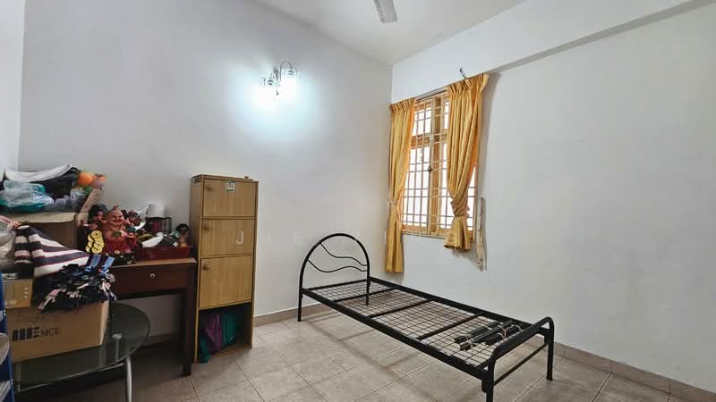 Rumah Teres 2 Tingkat untuk Dijual di Taman Seri Janggus (Bukit Mertajam) - Jie Ying - Bedroom - PropertyGuru.com.my