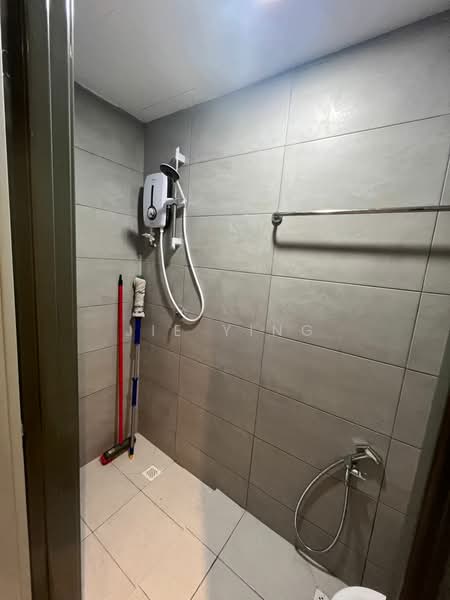 Servis Apartment untuk Dijual di Metropol - Jie Ying - Bathroom - PropertyGuru.com.my