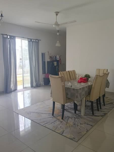 Townhouse for Rent in Cybersouth City (Dengkil) - Eryna Sairy - PropertyGuru.com.my