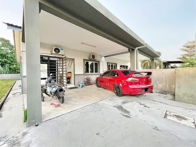 Rumah Berkembar untuk Dijual di Shah Alam (Selangor) - Yazila Sulaimi - Exterior - PropertyGuru.com.my