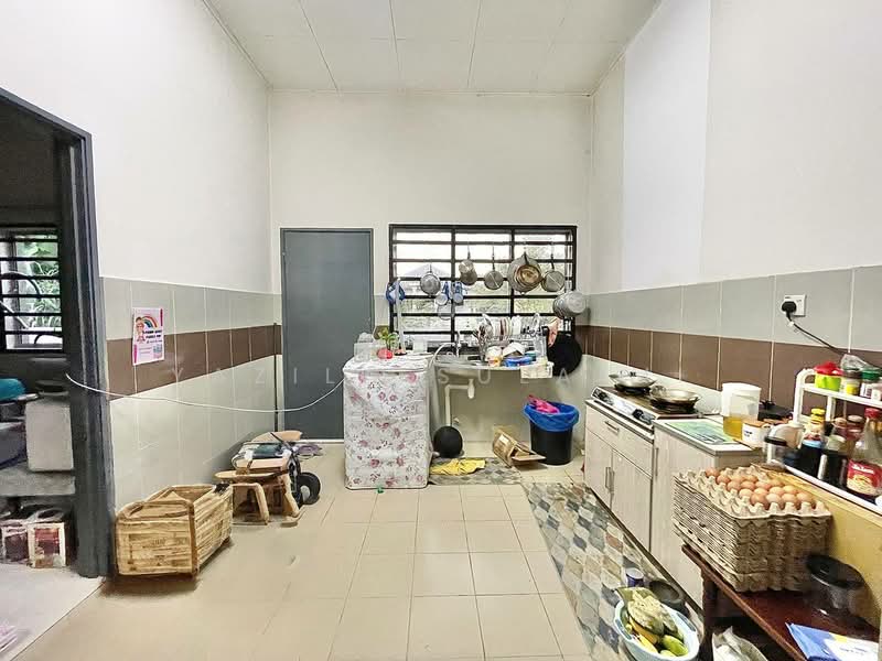 Rumah Berkembar untuk Dijual di Shah Alam (Selangor) - Yazila Sulaimi - Kitchen - PropertyGuru.com.my