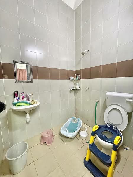Rumah Berkembar untuk Dijual di Shah Alam (Selangor) - Yazila Sulaimi - Bathroom - PropertyGuru.com.my