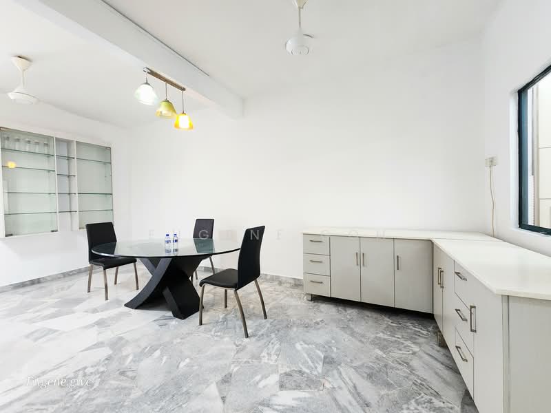 Rumah Teres 2 Tingkat untuk Dijual di Usj 11 (Subang Jaya) - Eugene Goh - Dining Room - PropertyGuru.com.my