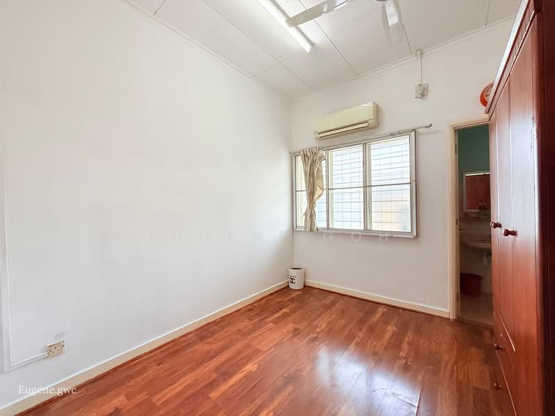 Rumah Teres 2 Tingkat untuk Dijual di Usj 11 (Subang Jaya) - Eugene Goh - Bedroom - PropertyGuru.com.my
