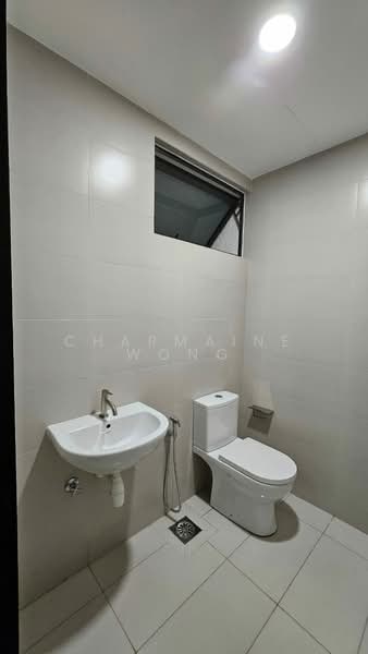 Servis Apartment untuk Disewa di SWNK Houze @ BBCC - Charmaine Wong - Bathroom - PropertyGuru.com.my