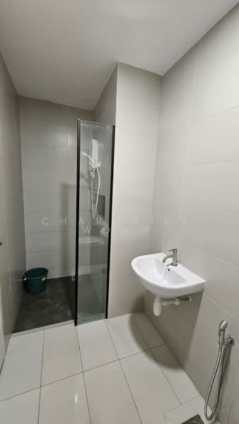 Servis Apartment untuk Disewa di SWNK Houze @ BBCC - Charmaine Wong - Bathroom - PropertyGuru.com.my